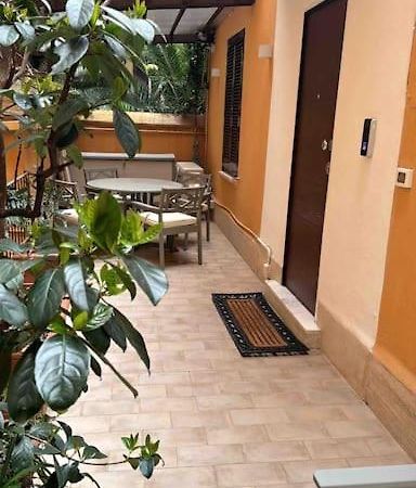 Apartamento Cola Di Rienzo 243 Relais-A Roma Exterior foto
